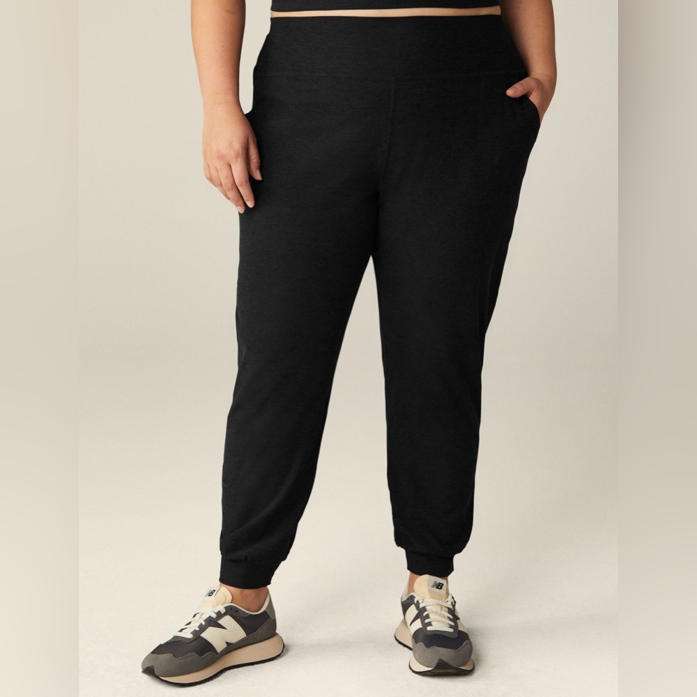 Beyond Yoga Spacedye Midi Jogger Darkest Night 2X